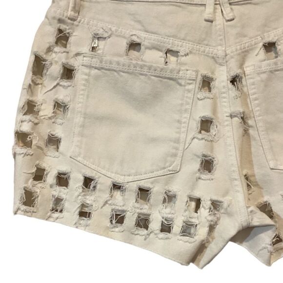 Good American High Waist Cream Shorts - Picture 6 of 12